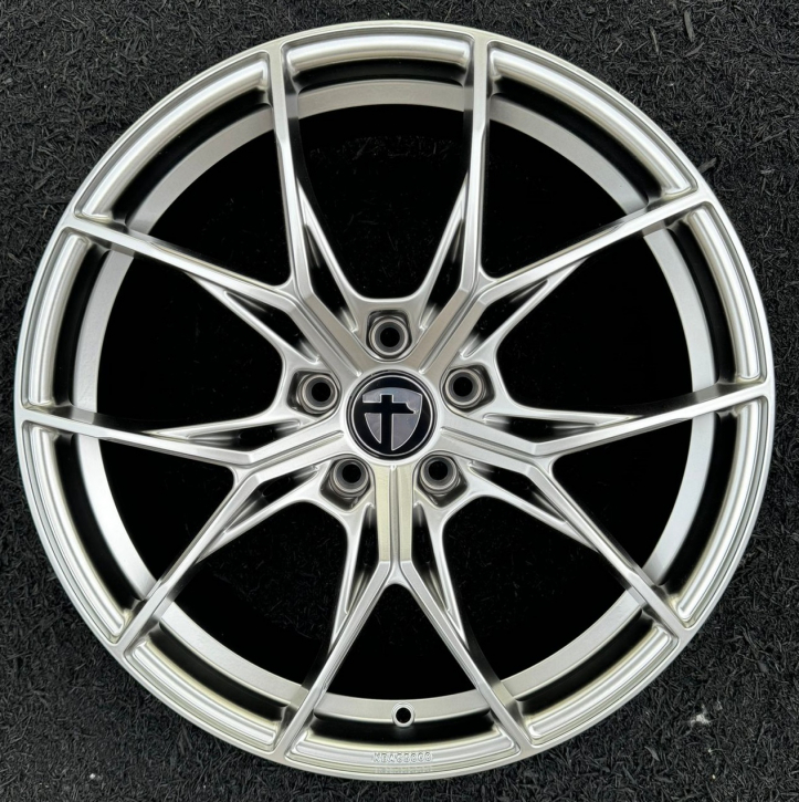 Tomason TN29 8,5x19 LK5x114.3 ET45 High Gloss Silver